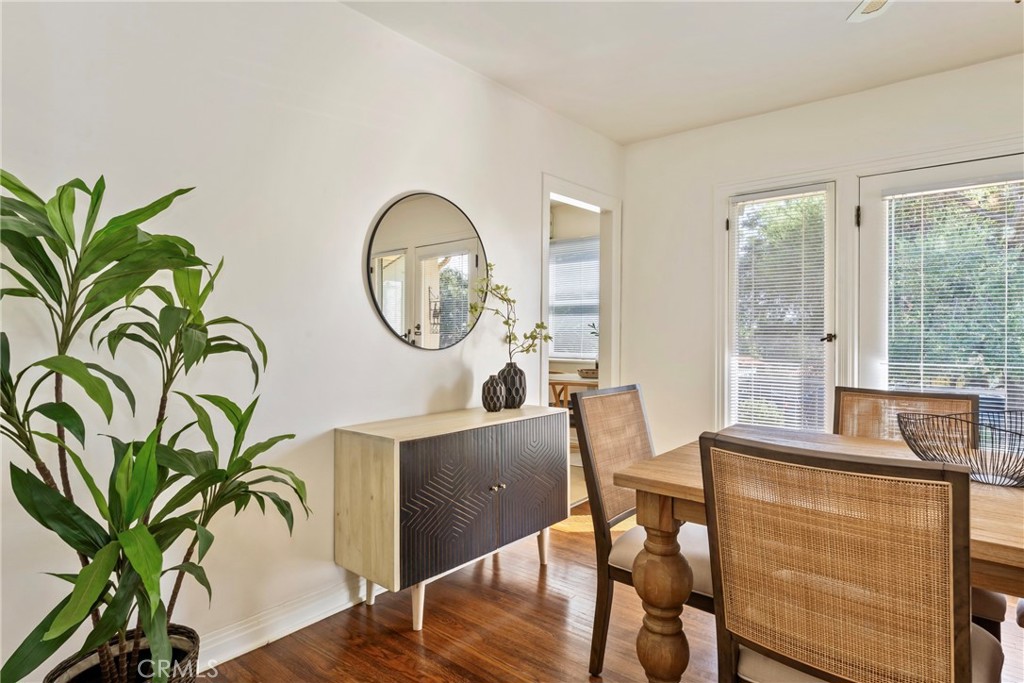 667 W Grandview