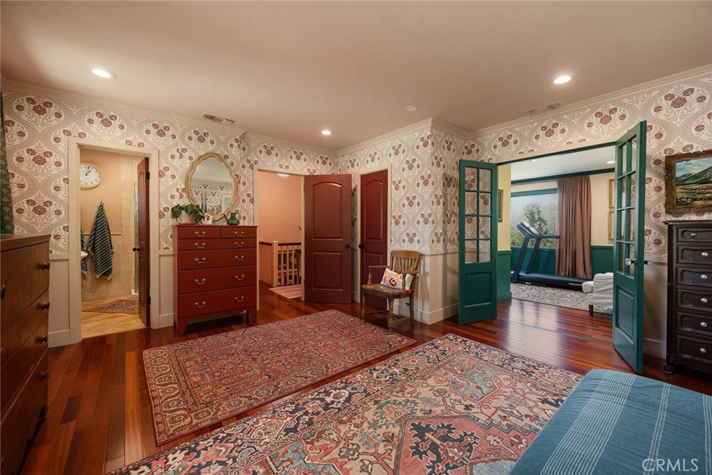 441 N Barranca