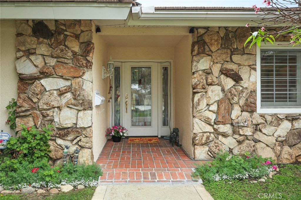 529 Redlands Ave