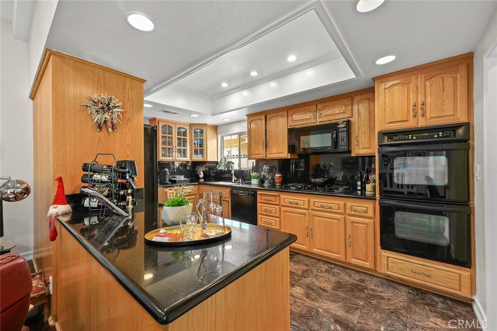529 Redlands Ave