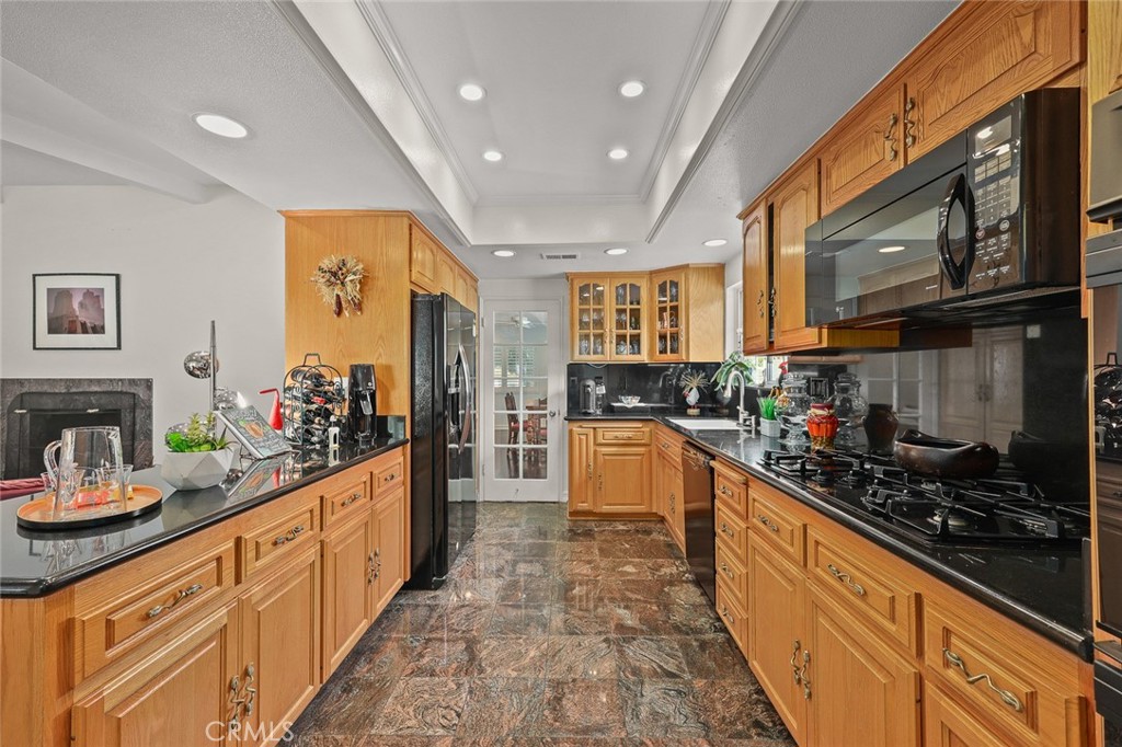 529 Redlands Ave