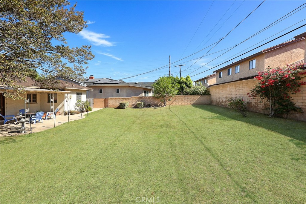 1056 N Calmgrove Avenue