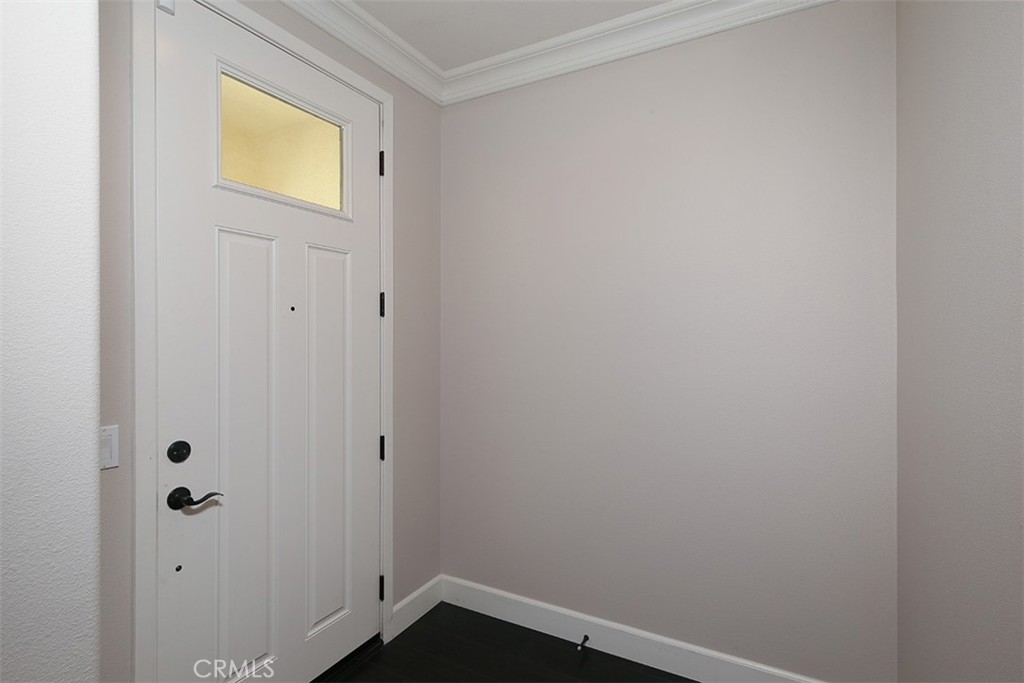 867 E Mountain Way Unit: D