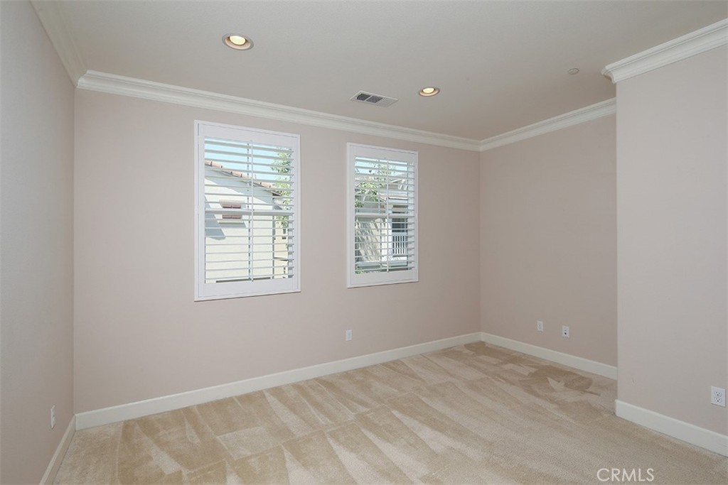 867 E Mountain Way Unit: D