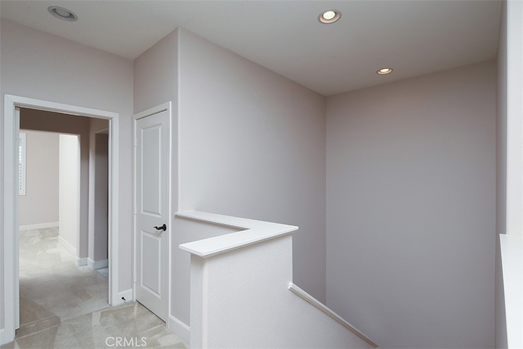 867 E Mountain Way Unit: D