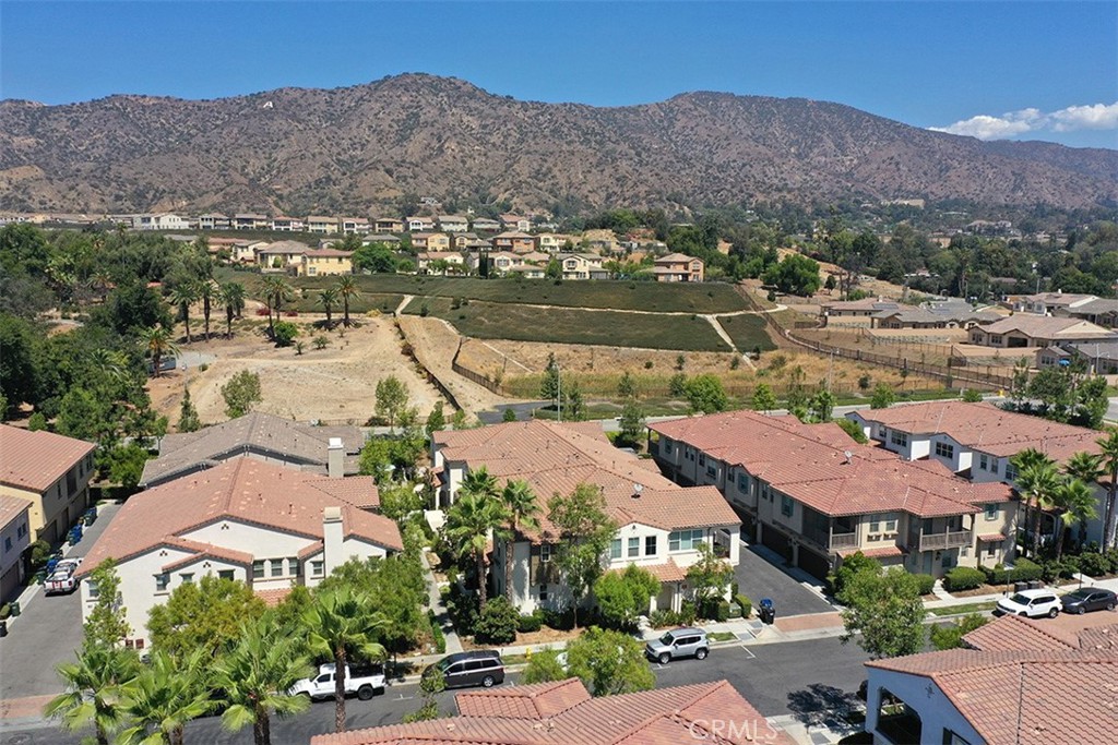 867 E Mountain Way Unit: D