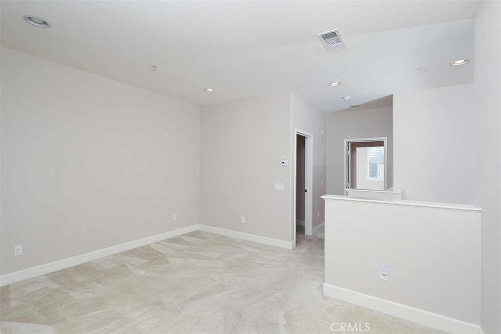 867 E Mountain Way Unit: D