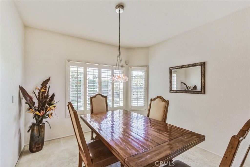 1537 West Shamrock Street