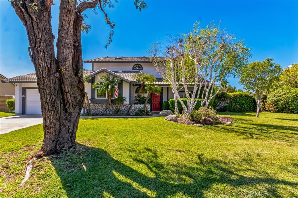 1537 West Shamrock Street