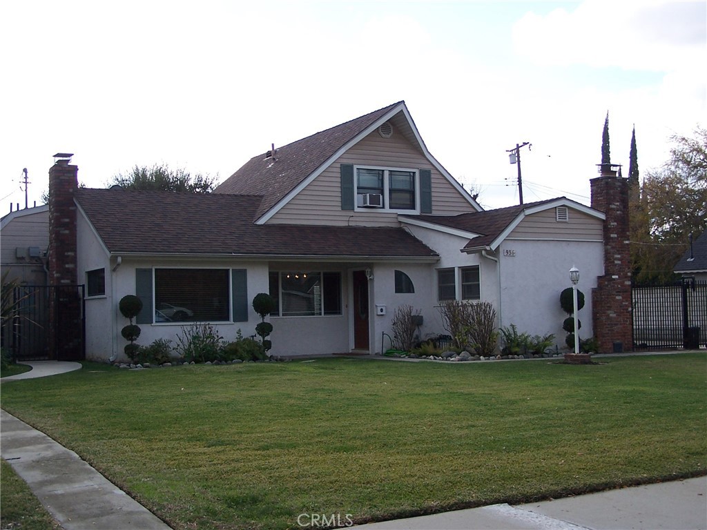936 E Ada Avenue