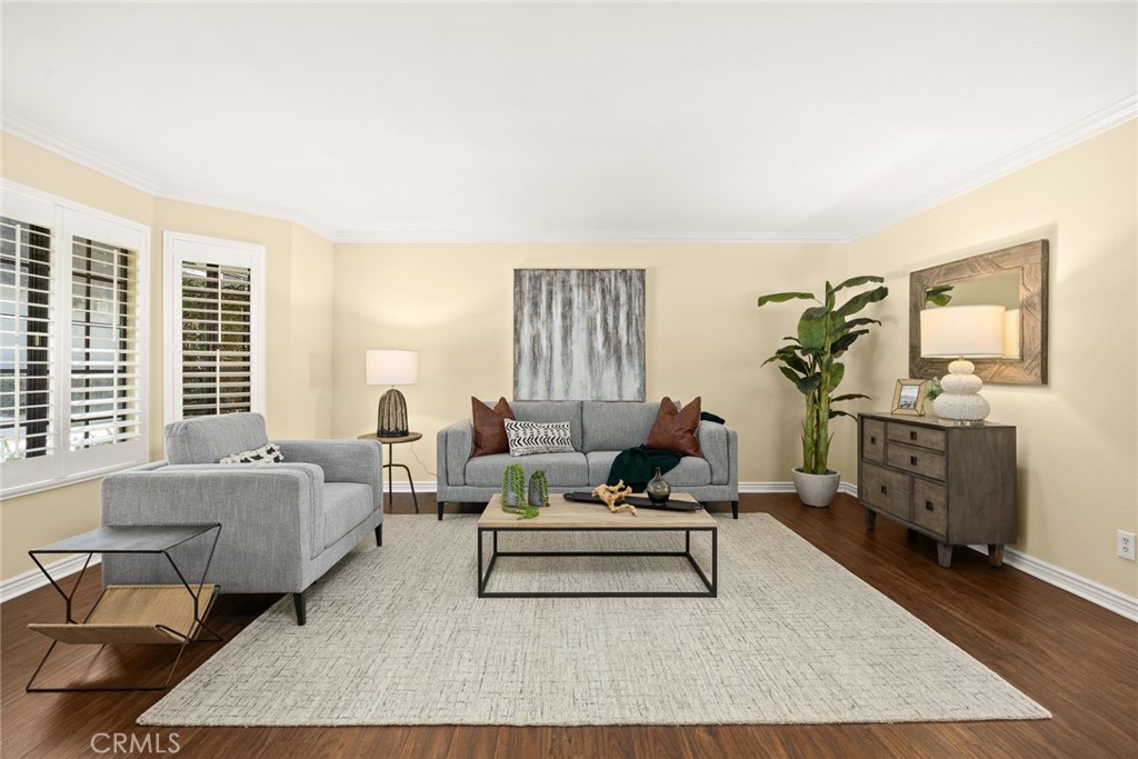 2590 Huntington Dr D