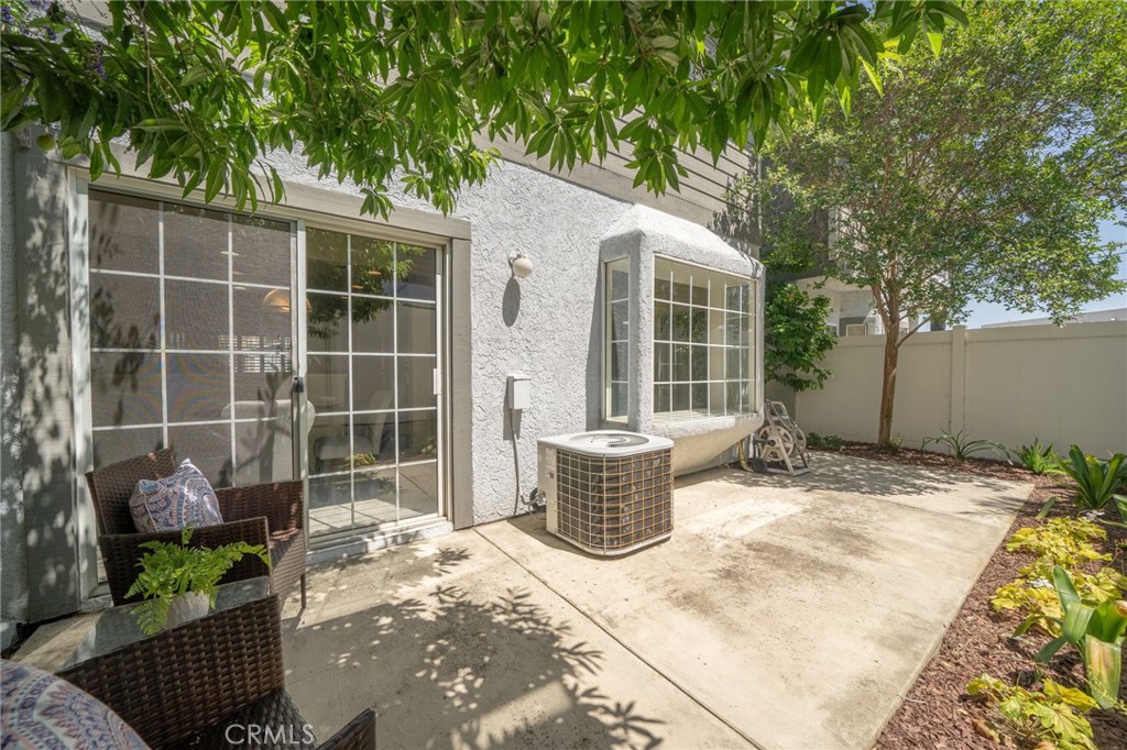 105 Autumn Oaks Lane