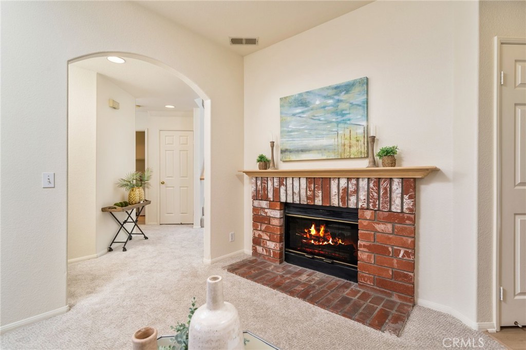 105 Autumn Oaks Lane