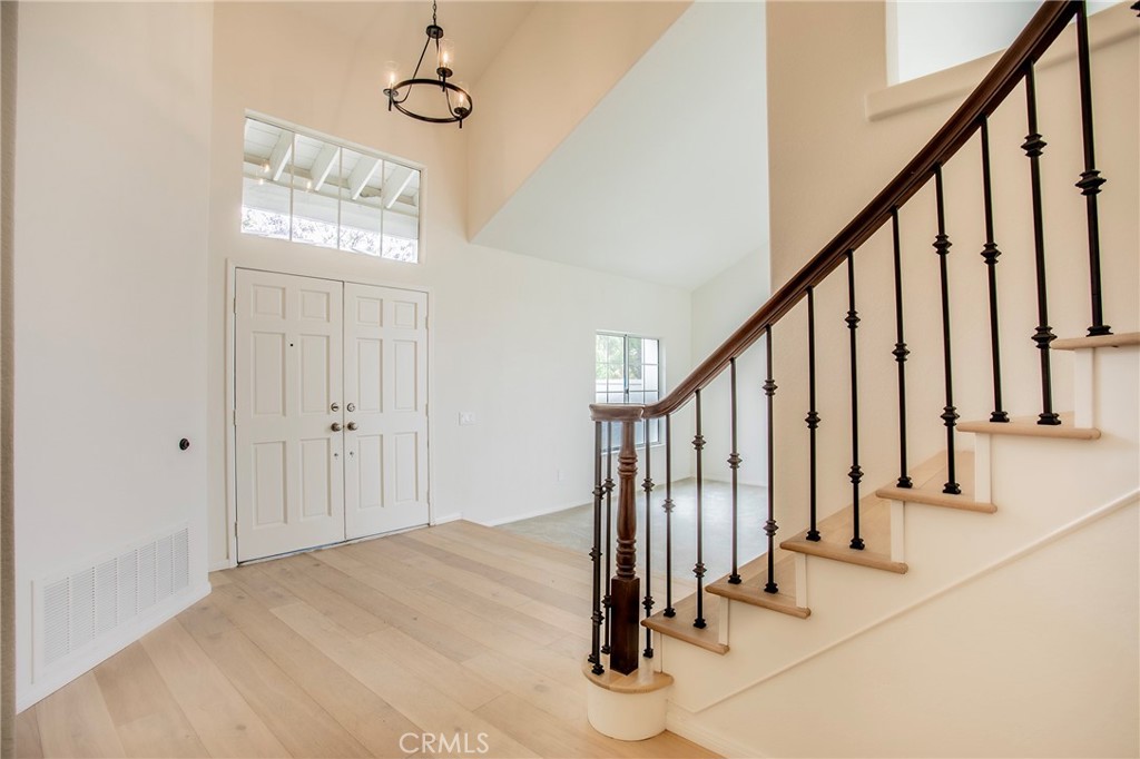 6236 Sunnyhills Place