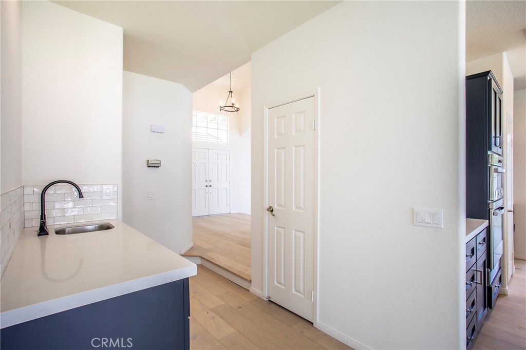 6236 Sunnyhills Place