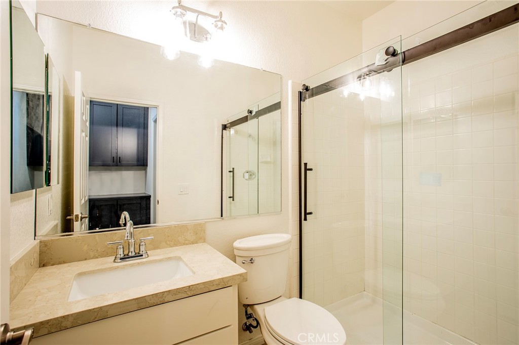 6236 Sunnyhills Place