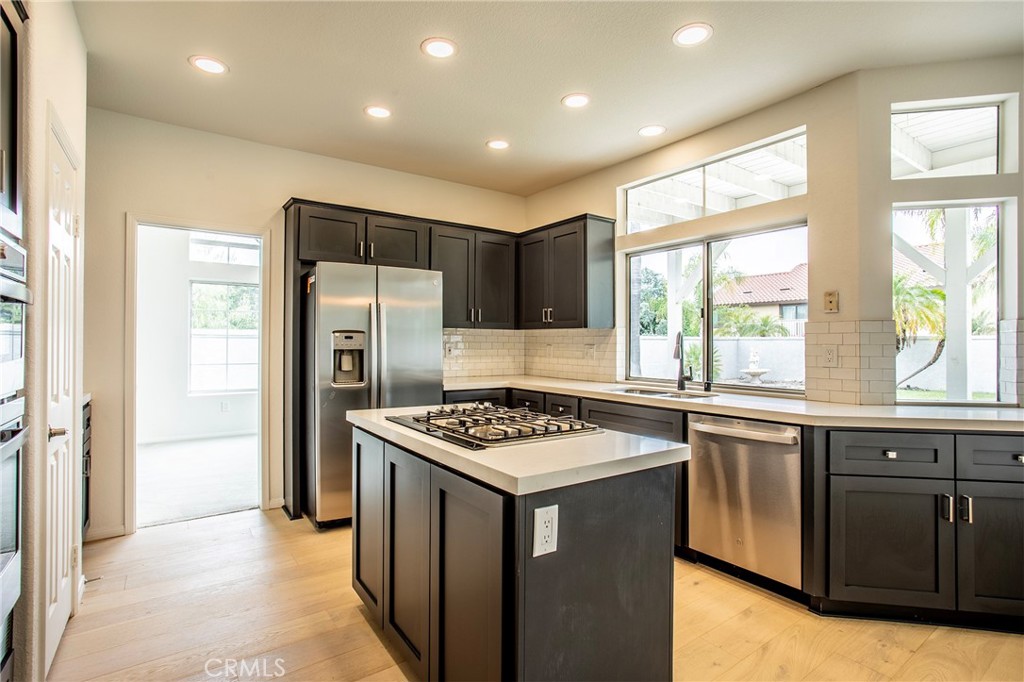 6236 Sunnyhills Place