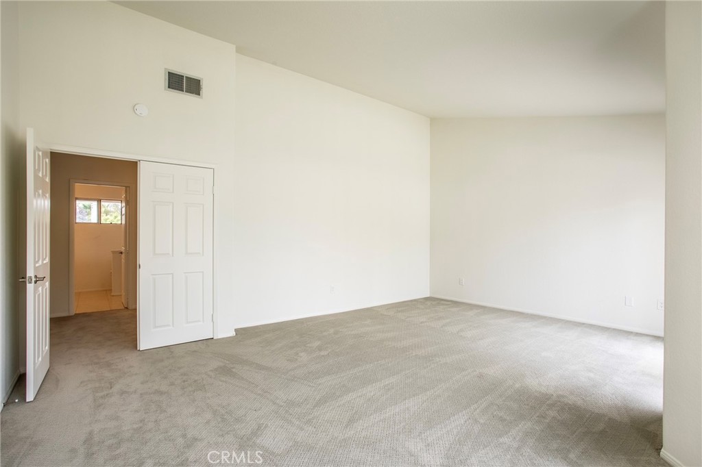 6236 Sunnyhills Place