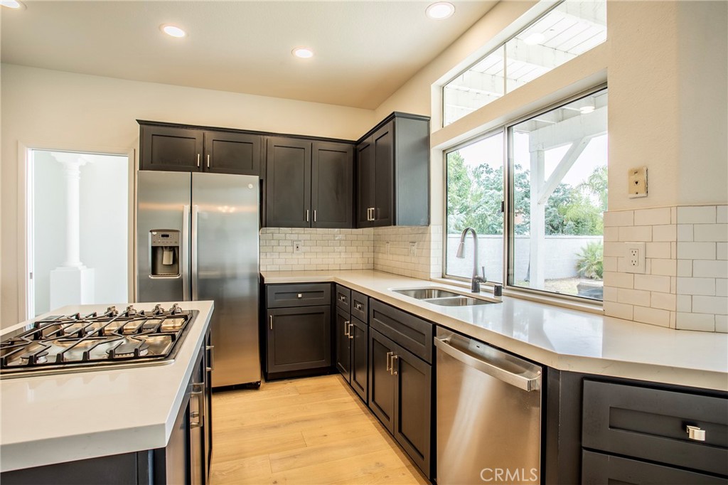 6236 Sunnyhills Place