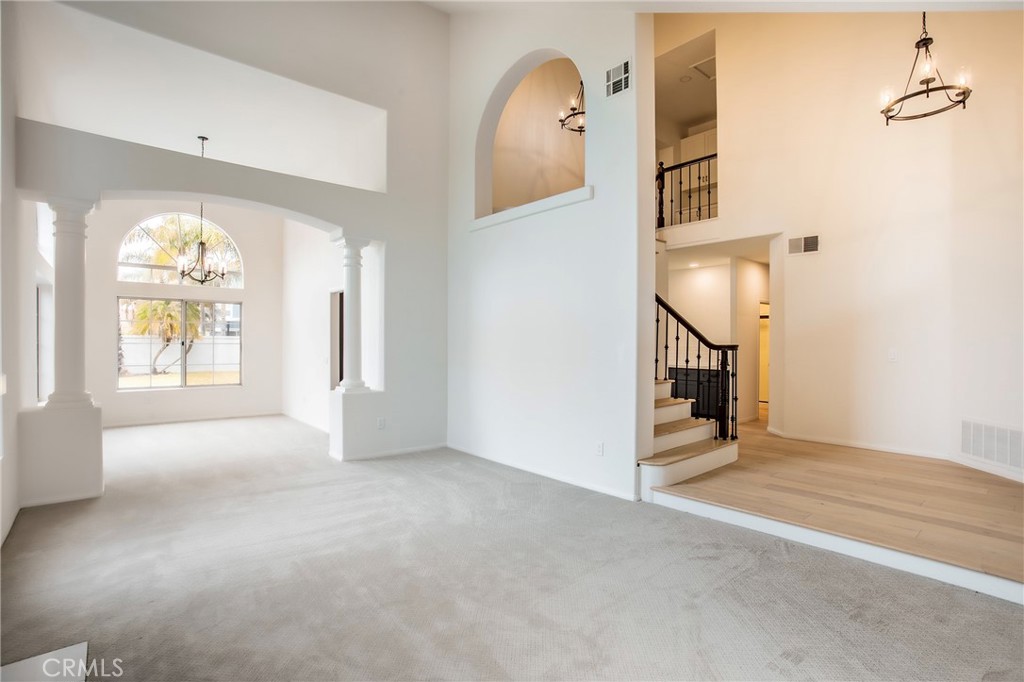 6236 Sunnyhills Place