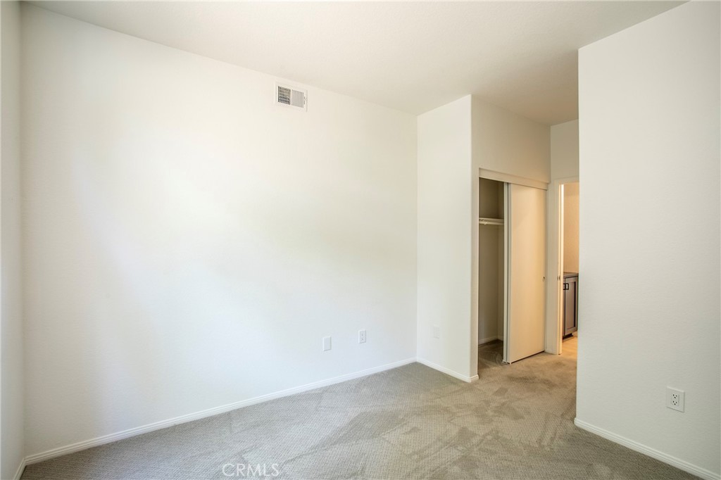 6236 Sunnyhills Place