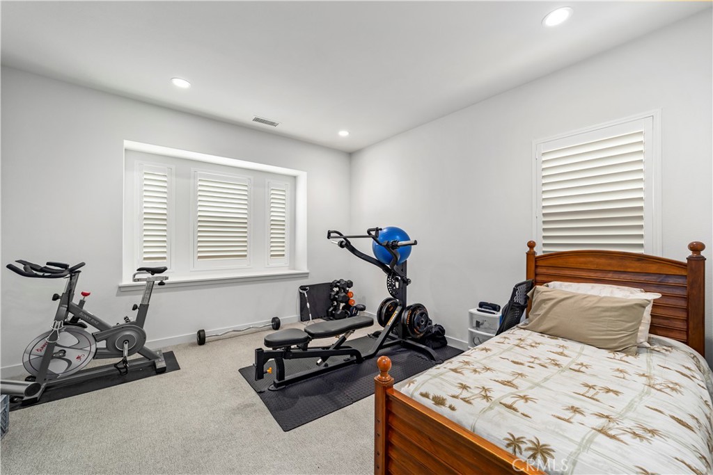 639 E Orange Blossom Way