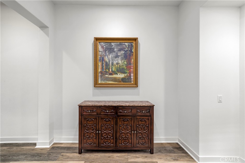 639 E Orange Blossom Way