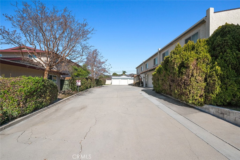 615 Claraday Street 3