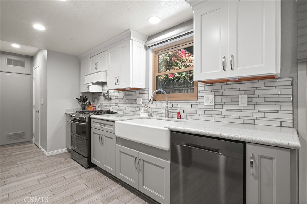 615 Claraday Street 3