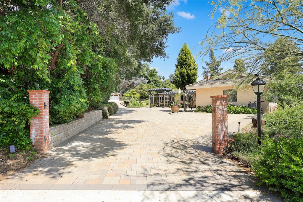 152 Spinks Canyon Road