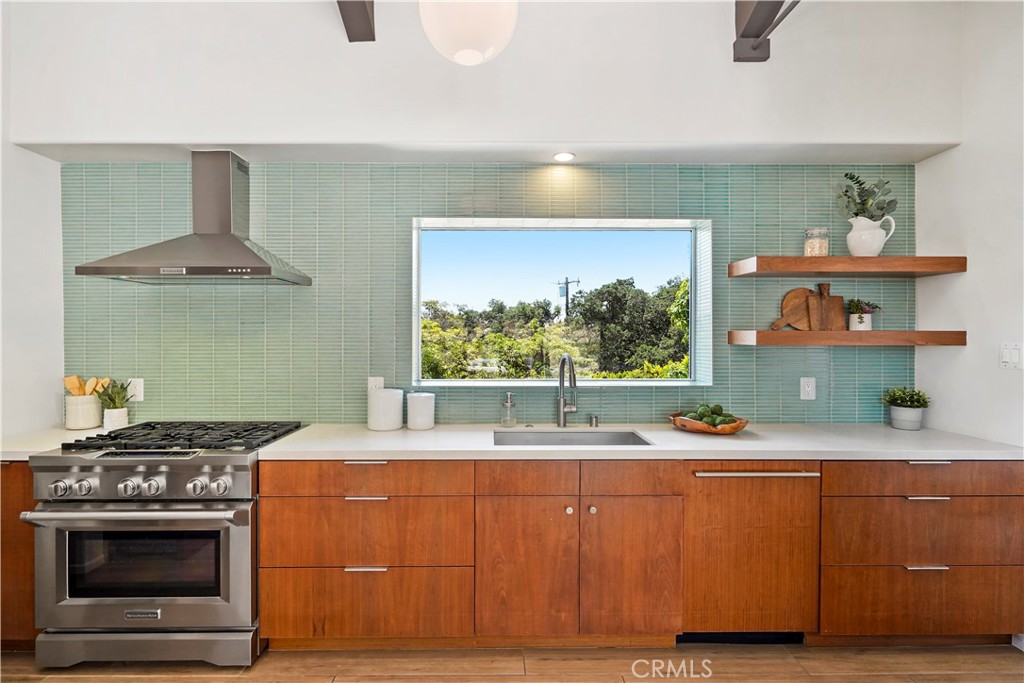 1987 Windover Road