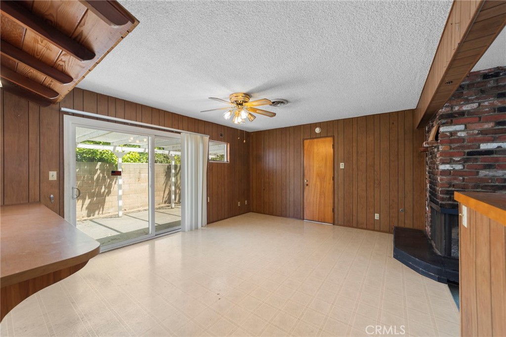 9066 E Fairview Avenue