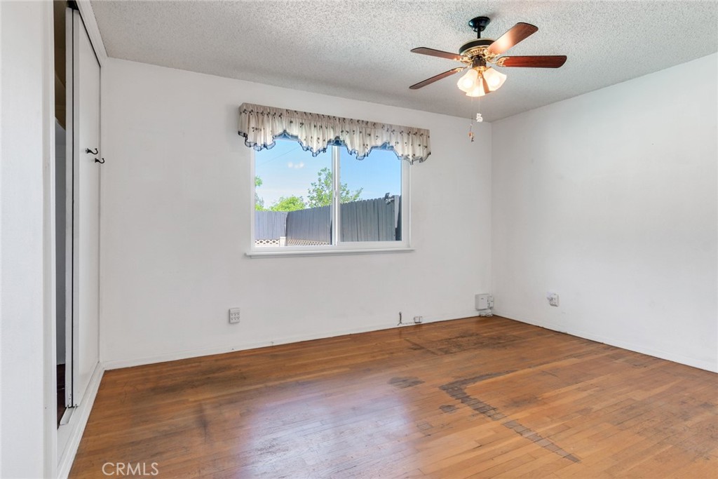 1242 N Dalton Avenue