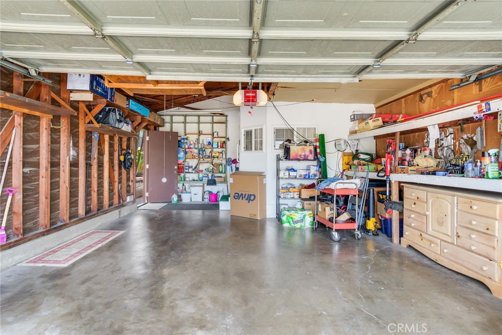 1242 N Dalton Avenue