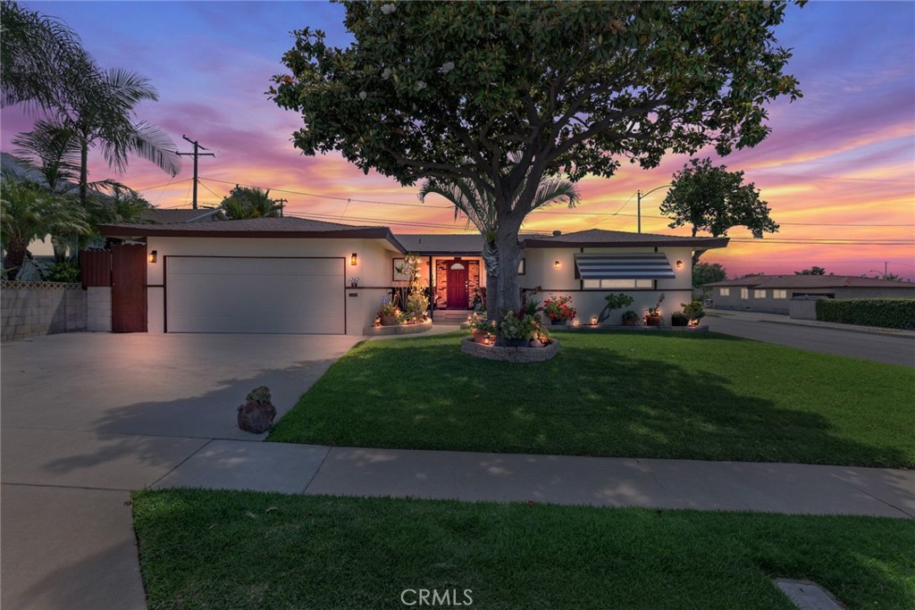 1242 N Dalton Avenue