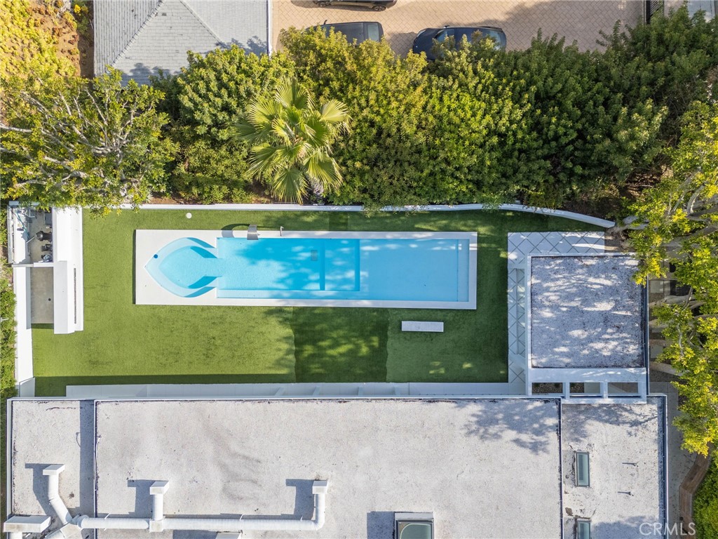 1046 N Hillcrest Road