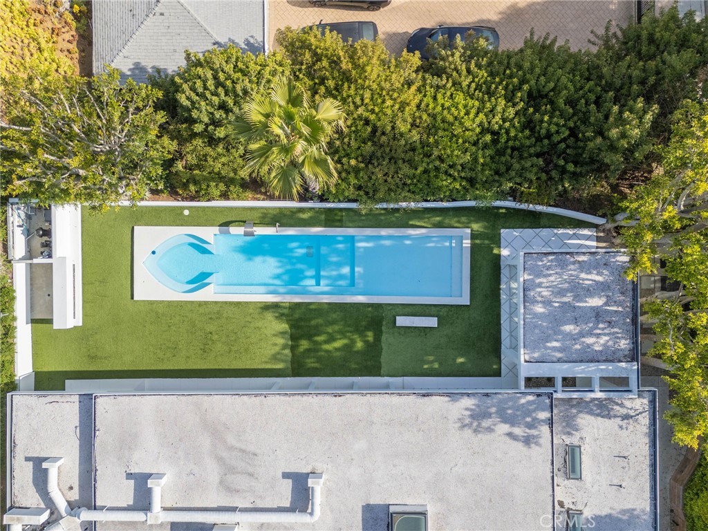 1046 N Hillcrest Road