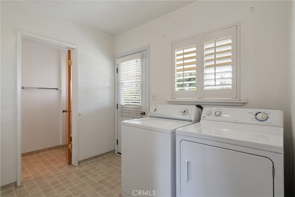 920 Wildrose