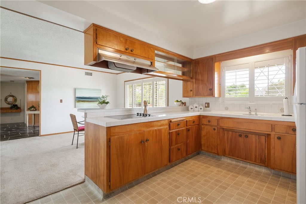 920 Wildrose
