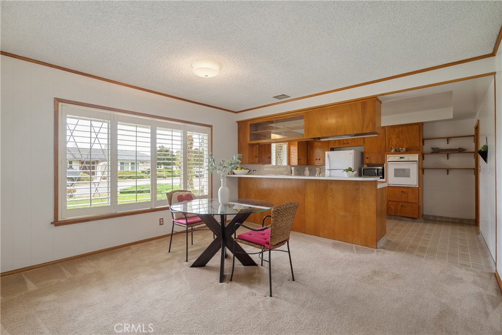 920 Wildrose