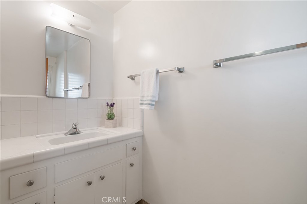920 Wildrose