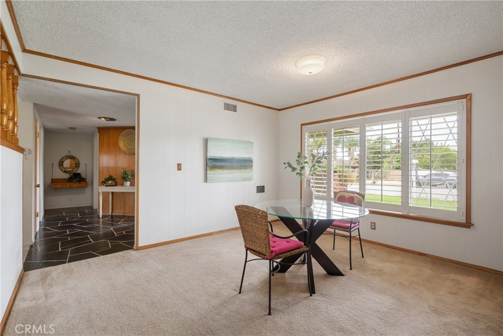 920 Wildrose