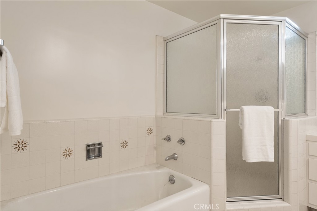 920 Wildrose
