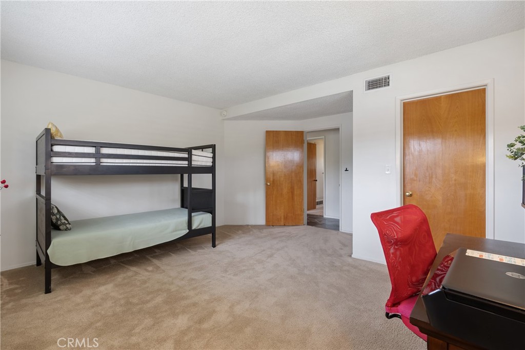 920 Wildrose