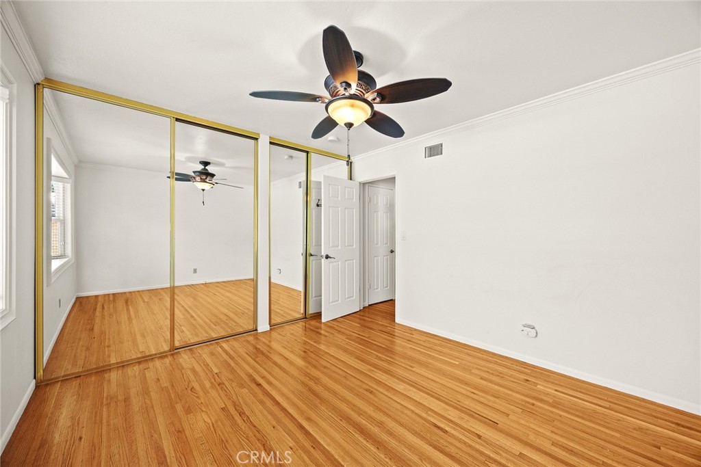 647 Ridgefield Dr
