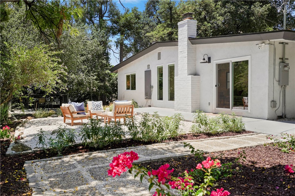 3758 Alzada Road