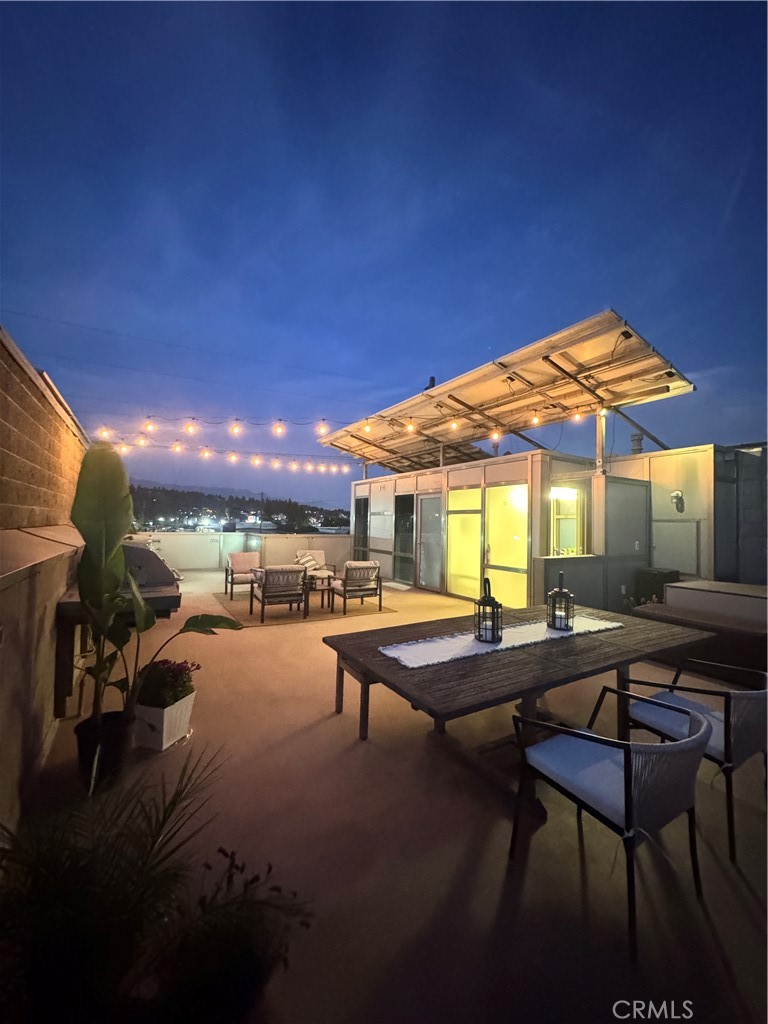 3240 Casitas Avenue