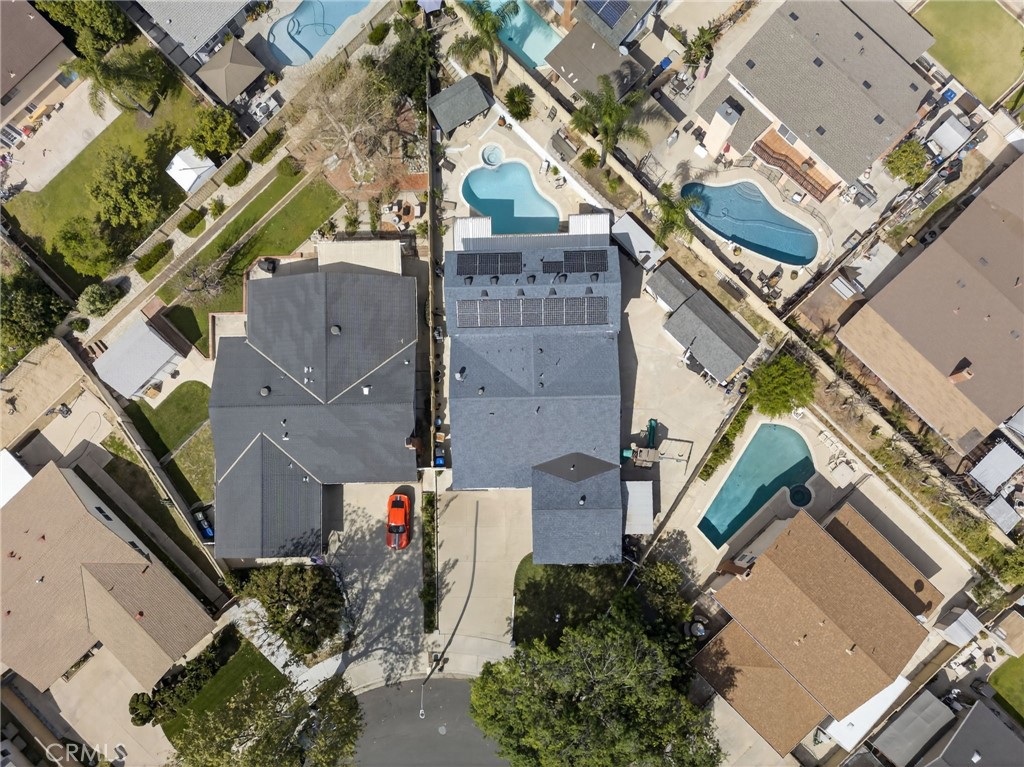 908 W Linden St.