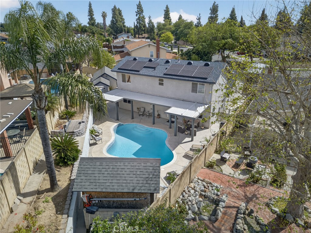 908 W Linden St.