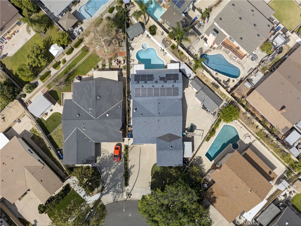 908 W Linden St.
